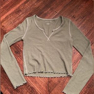 American Cropped Long Sleeve